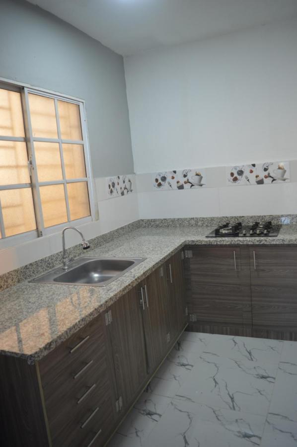 Apartamento Amueblado Caribe, Santo Domingo A 10 Minutos Del Aeropuerto Internacional De Las Americas 外观 照片