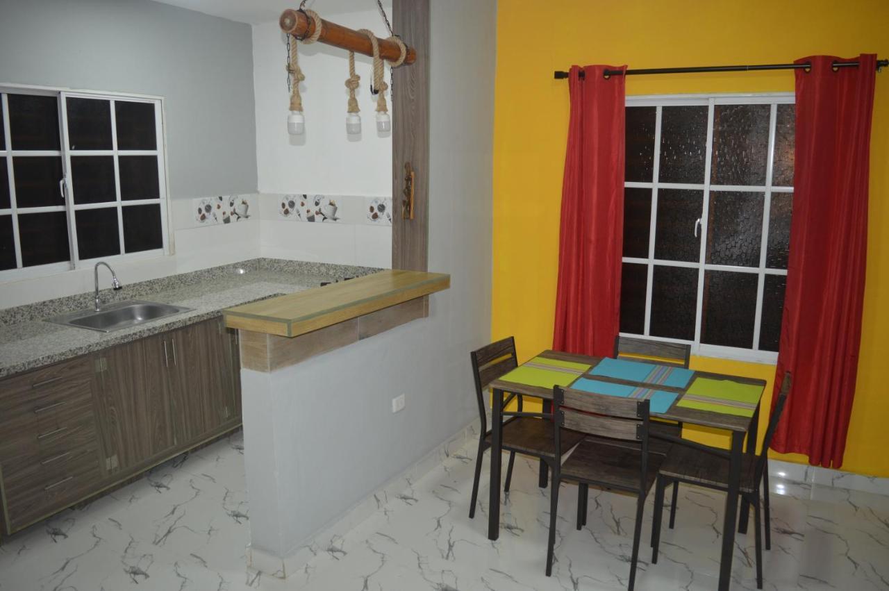 Apartamento Amueblado Caribe, Santo Domingo A 10 Minutos Del Aeropuerto Internacional De Las Americas 外观 照片