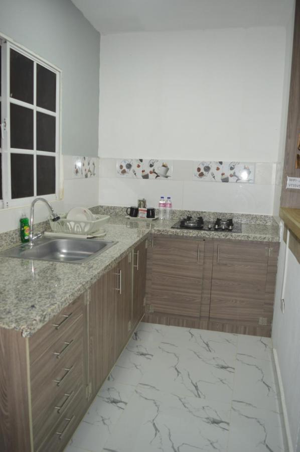 Apartamento Amueblado Caribe, Santo Domingo A 10 Minutos Del Aeropuerto Internacional De Las Americas 外观 照片