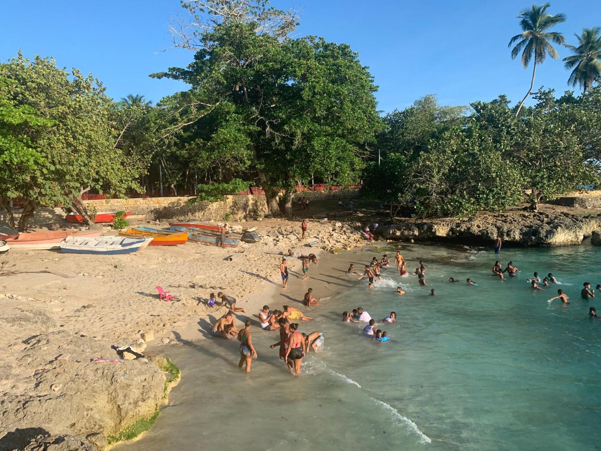 Apartamento Amueblado Caribe, Santo Domingo A 10 Minutos Del Aeropuerto Internacional De Las Americas 外观 照片